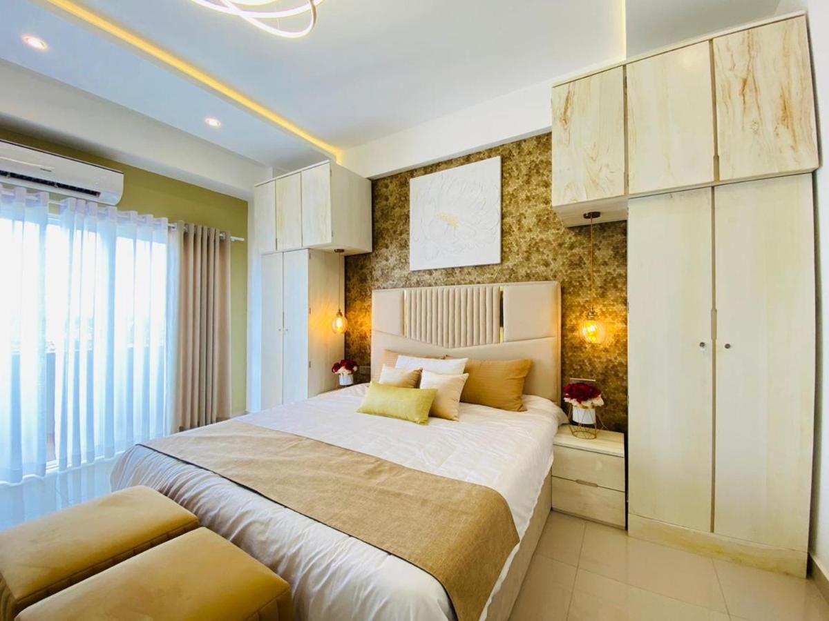 Ocean Breeze - Udaya Luxury Apartments Негомбо Экстерьер фото