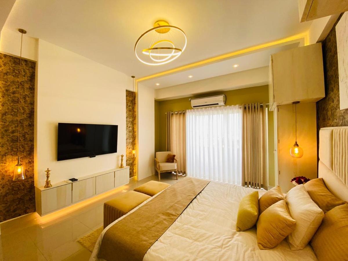 Ocean Breeze - Udaya Luxury Apartments Негомбо Экстерьер фото